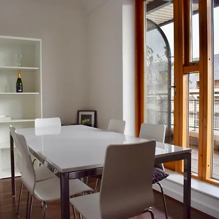 Lägenhet Modern 3 Bedroom Penthouse In *